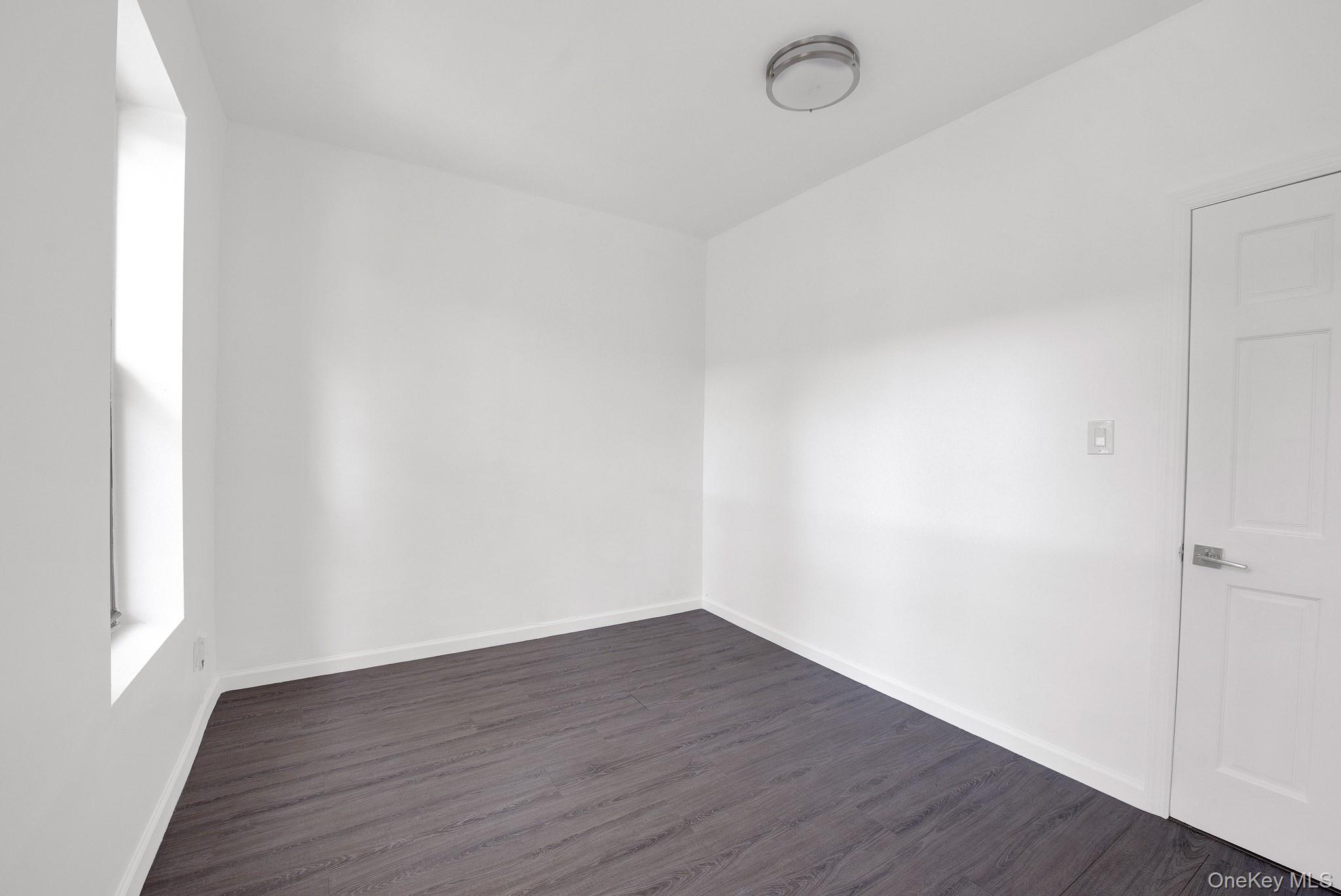7111 68th Street Property Photo 5
