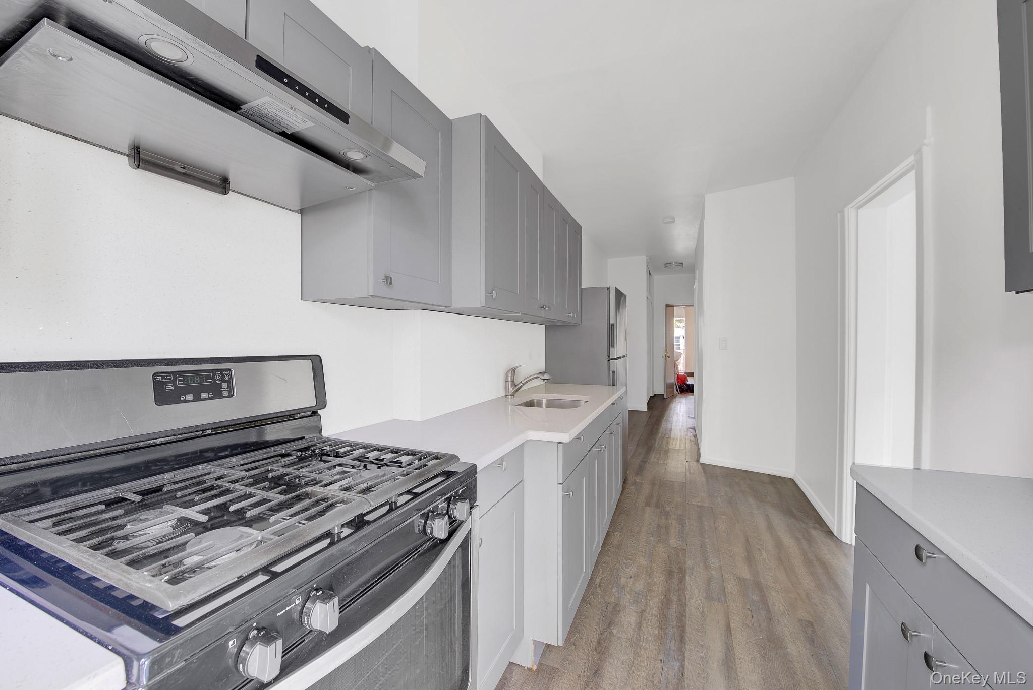 7111 68th Street Property Photo 13