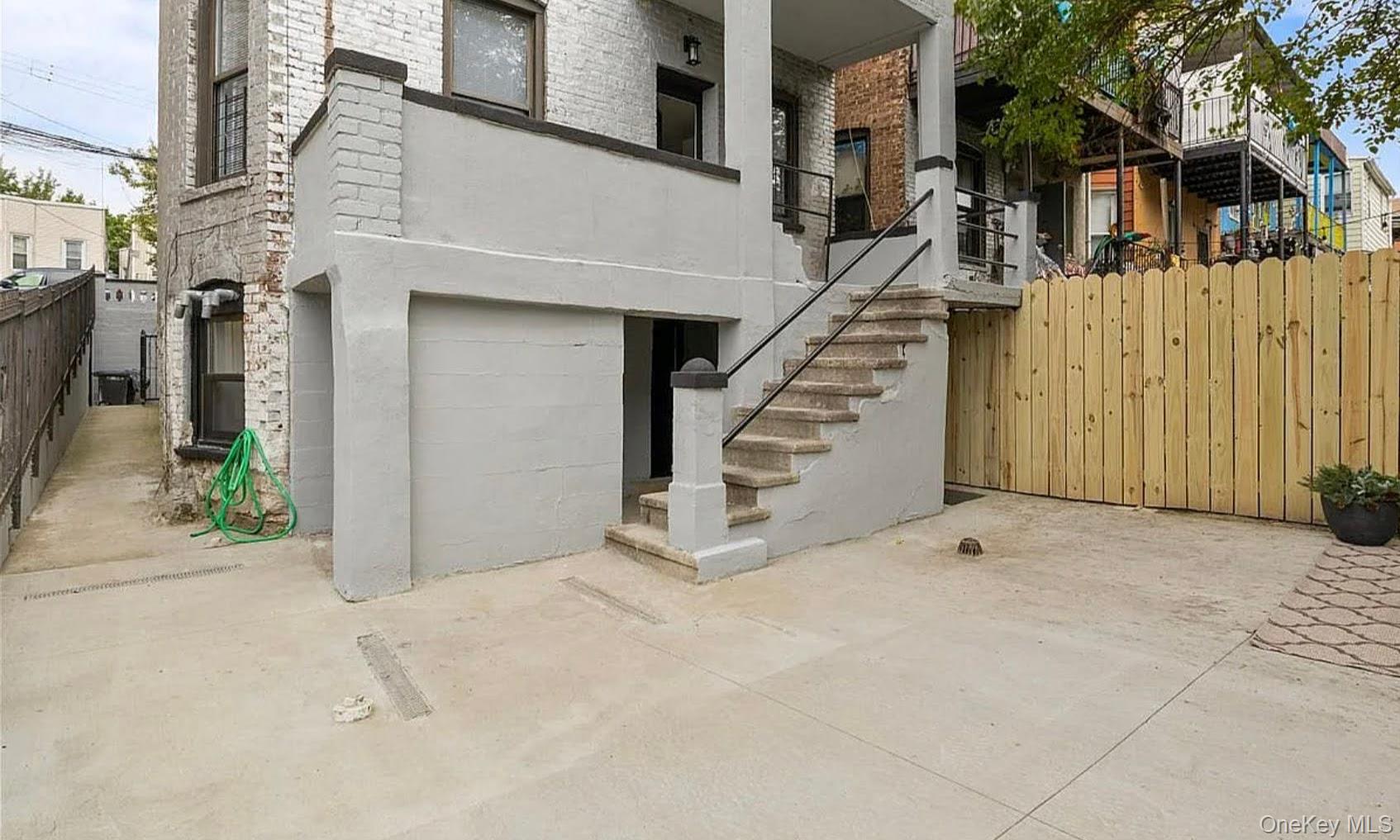 622 Mead Street Property Photo 16