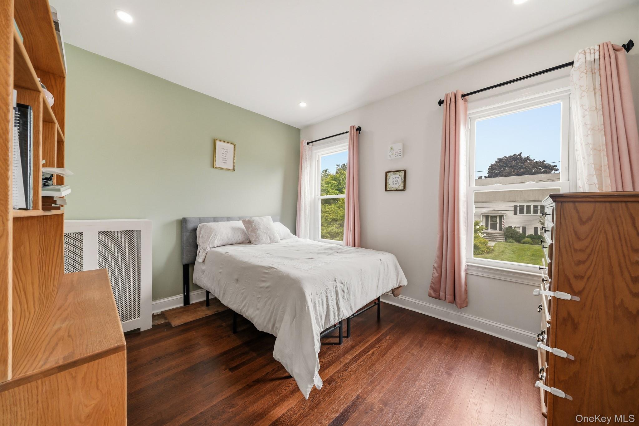 8 Bolton Place Property Photo 26