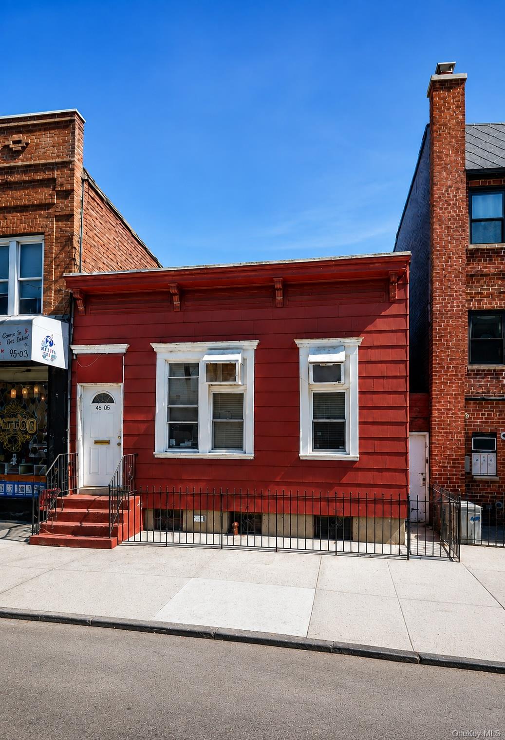 4505 Broadway Property Photo 1