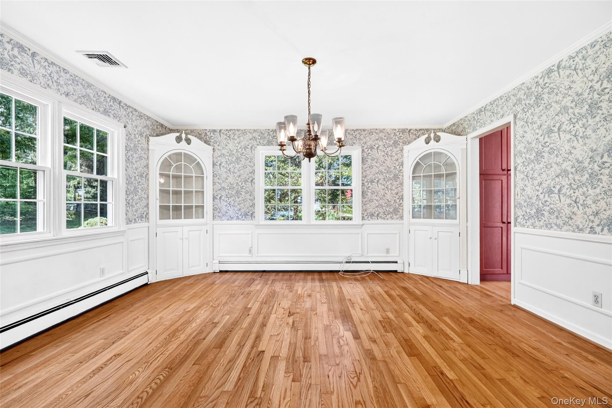 484 N Salem Road Property Photo 10
