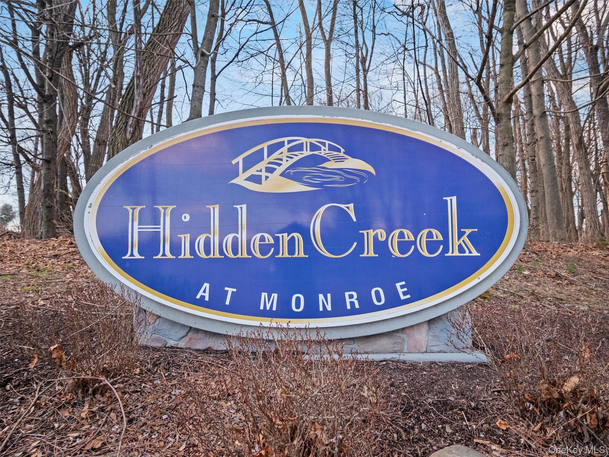 11 Hidden Creek Boulevard Property Photo 2