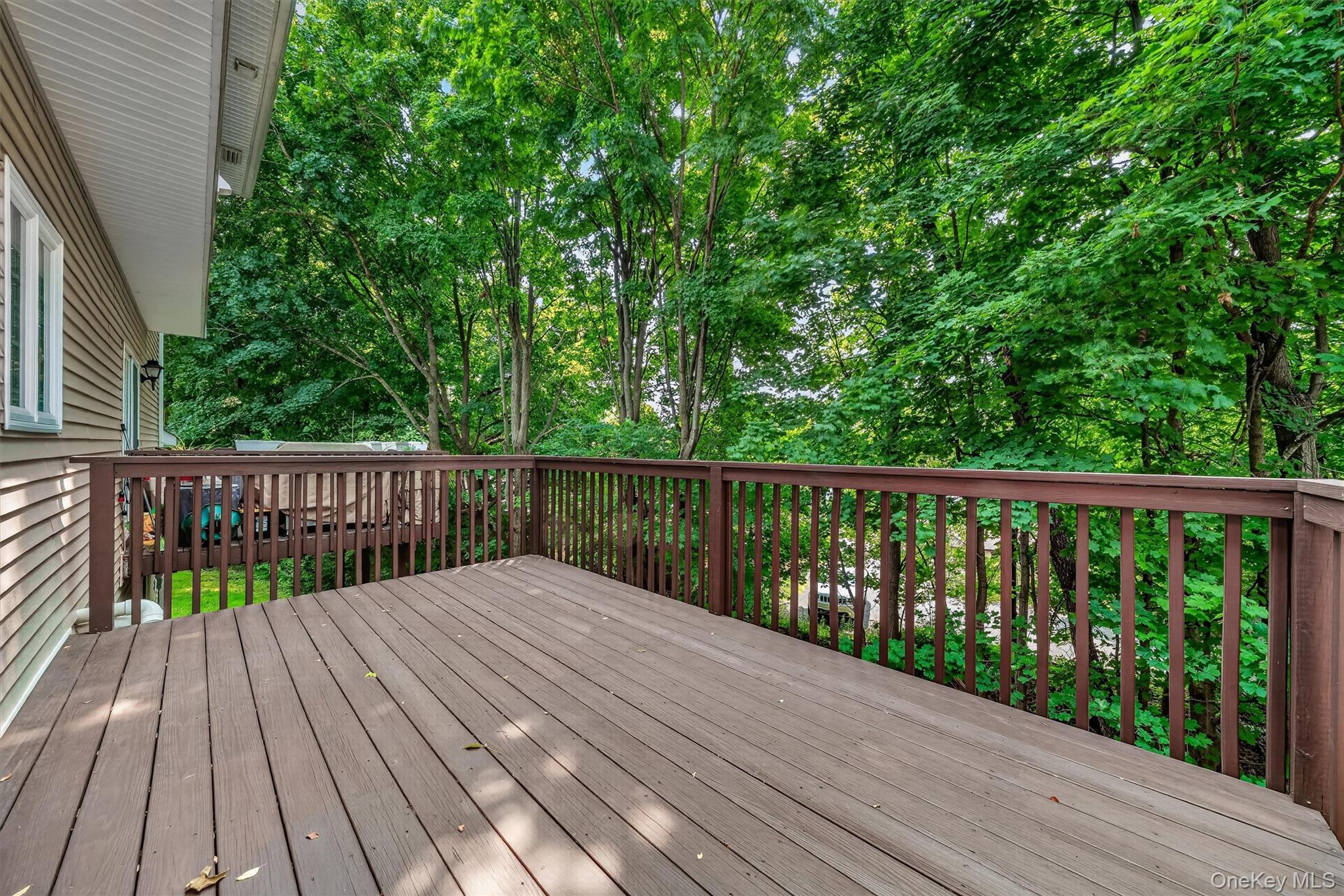 11 Hidden Creek Boulevard Property Photo 18