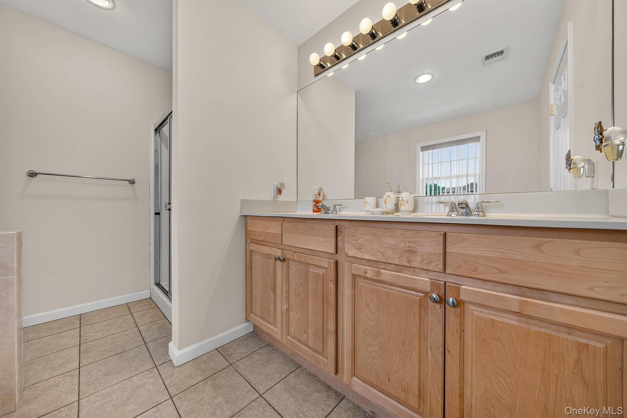 11 Hidden Creek Boulevard Property Photo 28