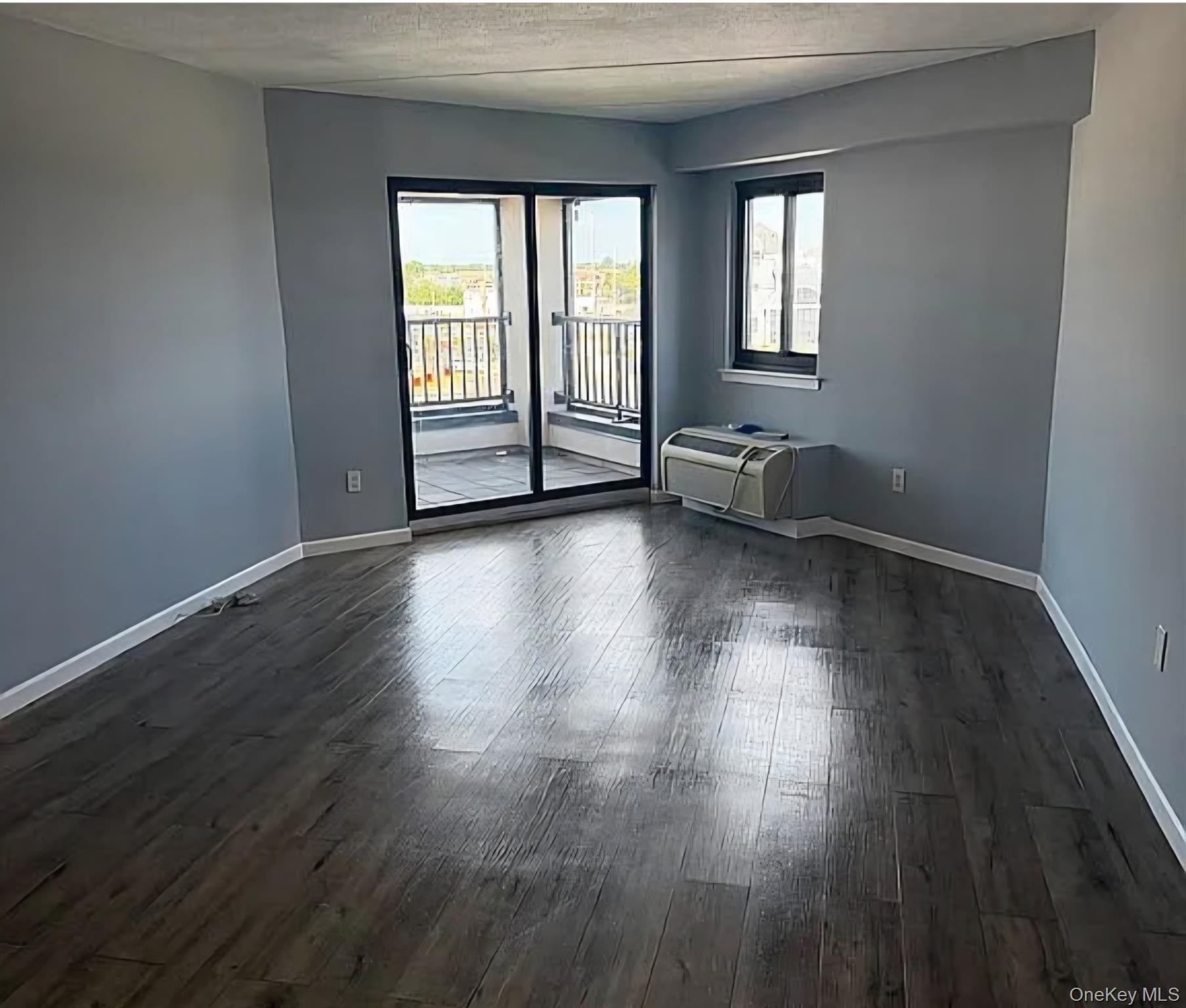 725 Miller Avenue 410 Property Photo 7