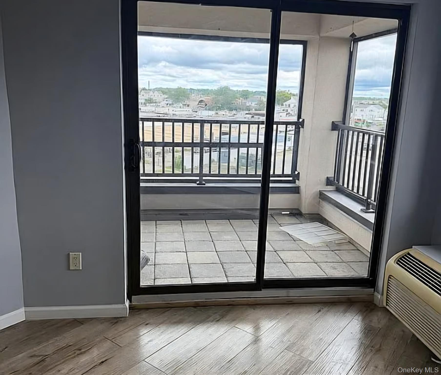 725 Miller Avenue 410 Property Photo 8
