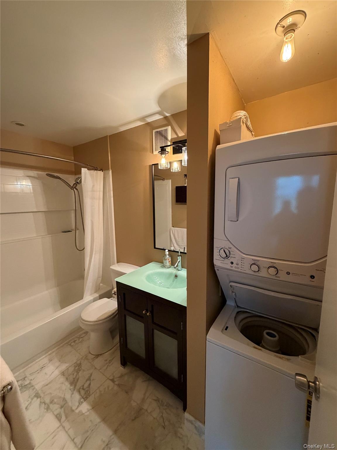 75 Mckinley Avenue B2-4 Property Photo 14