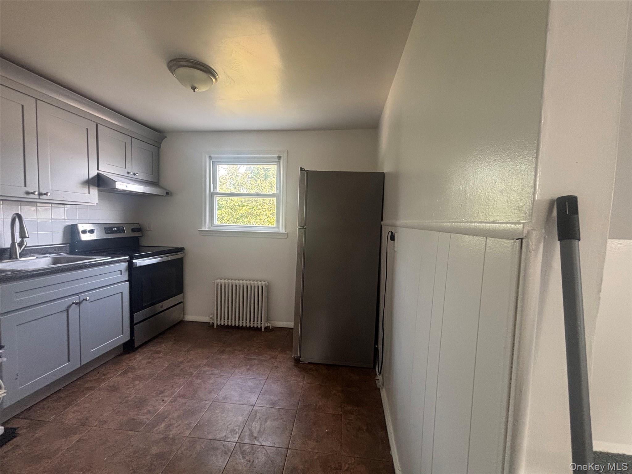 110 N Columbus Avenue Property Photo 6
