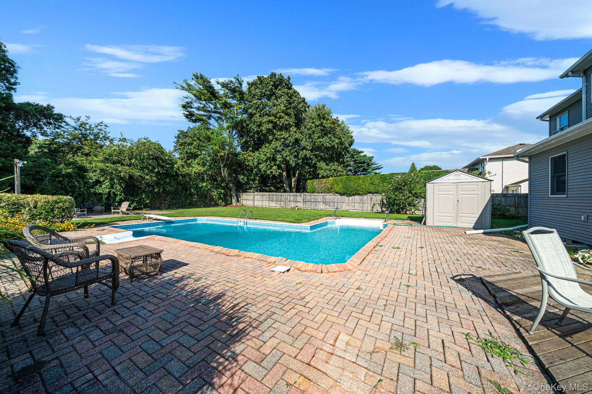 65 Sylvia Drive Property Photo 8
