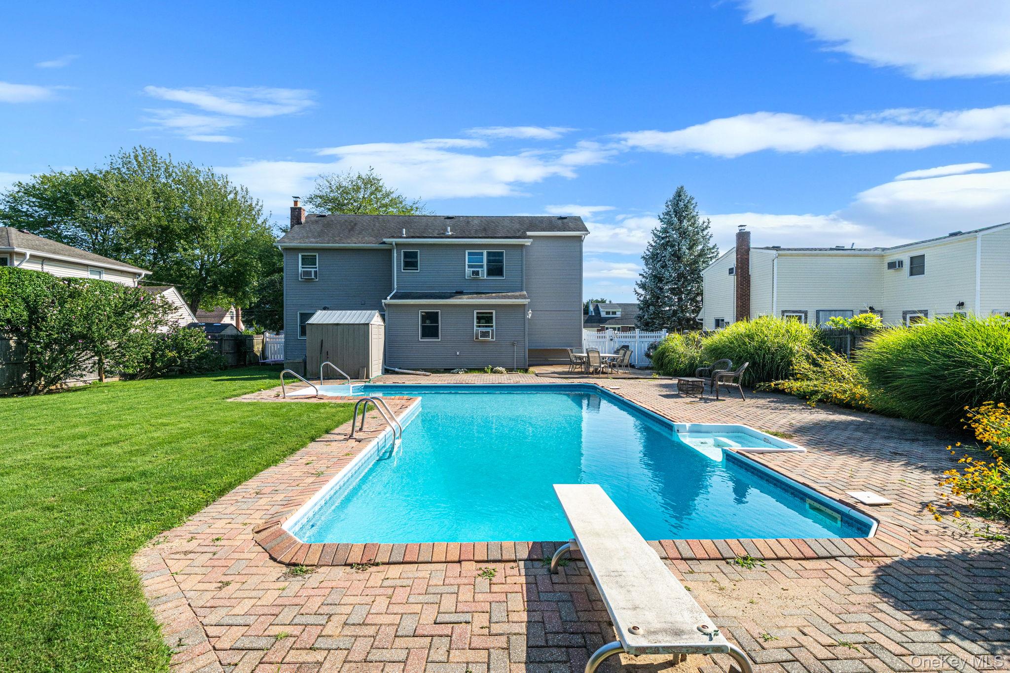 65 Sylvia Drive Property Photo 10