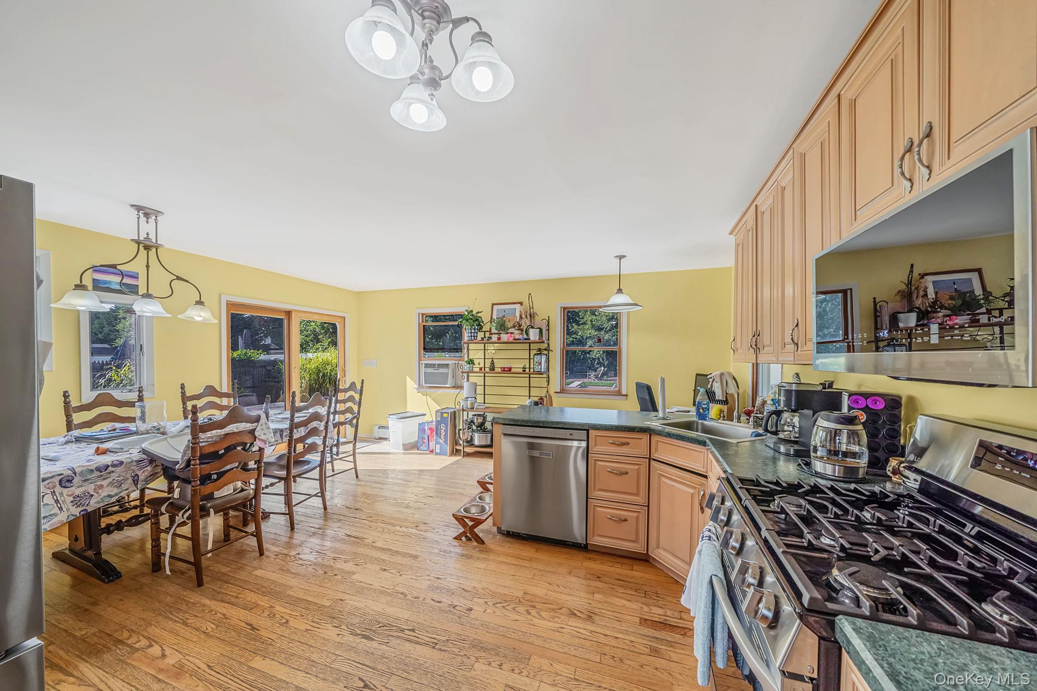 65 Sylvia Drive Property Photo 21