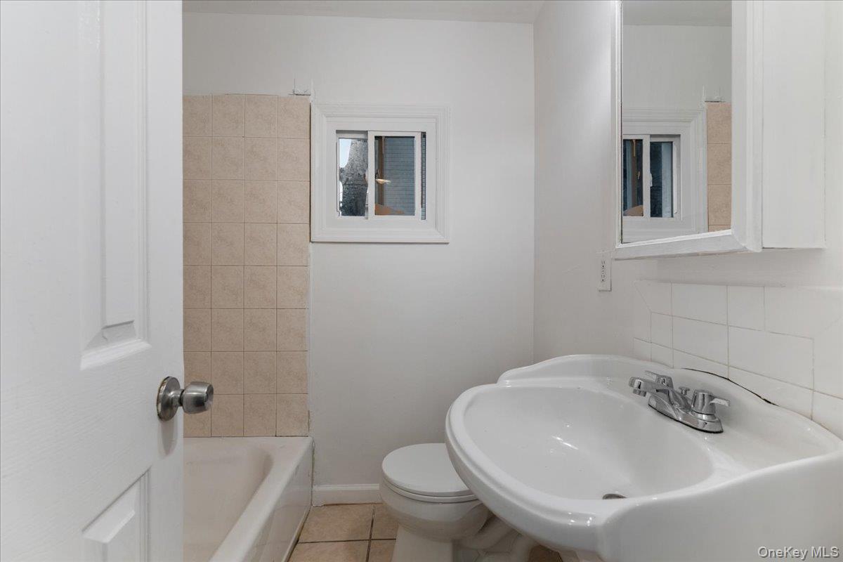 64 Stewart Avenue Property Photo 16