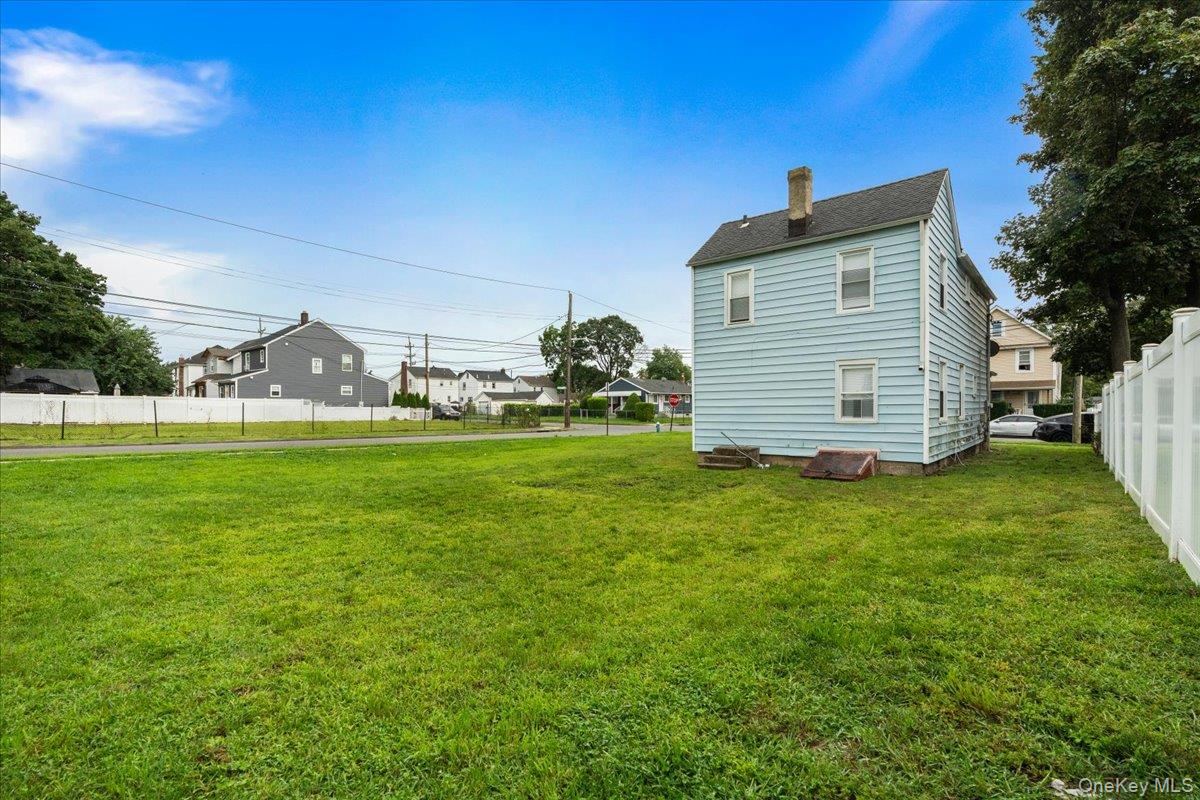 64 Stewart Avenue Property Photo 20