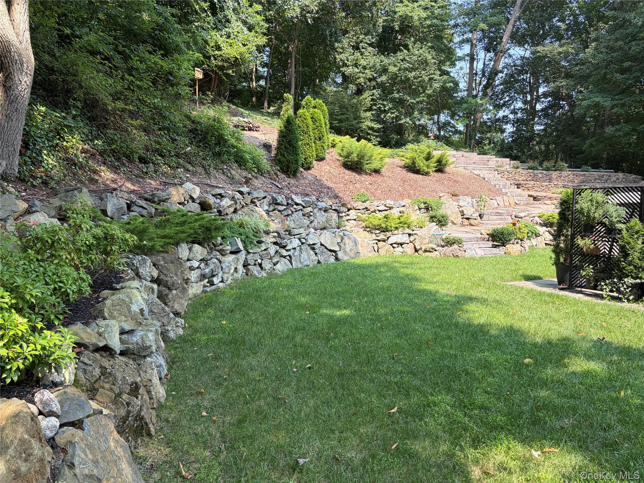 457 Wolf Hill Property Photo 22