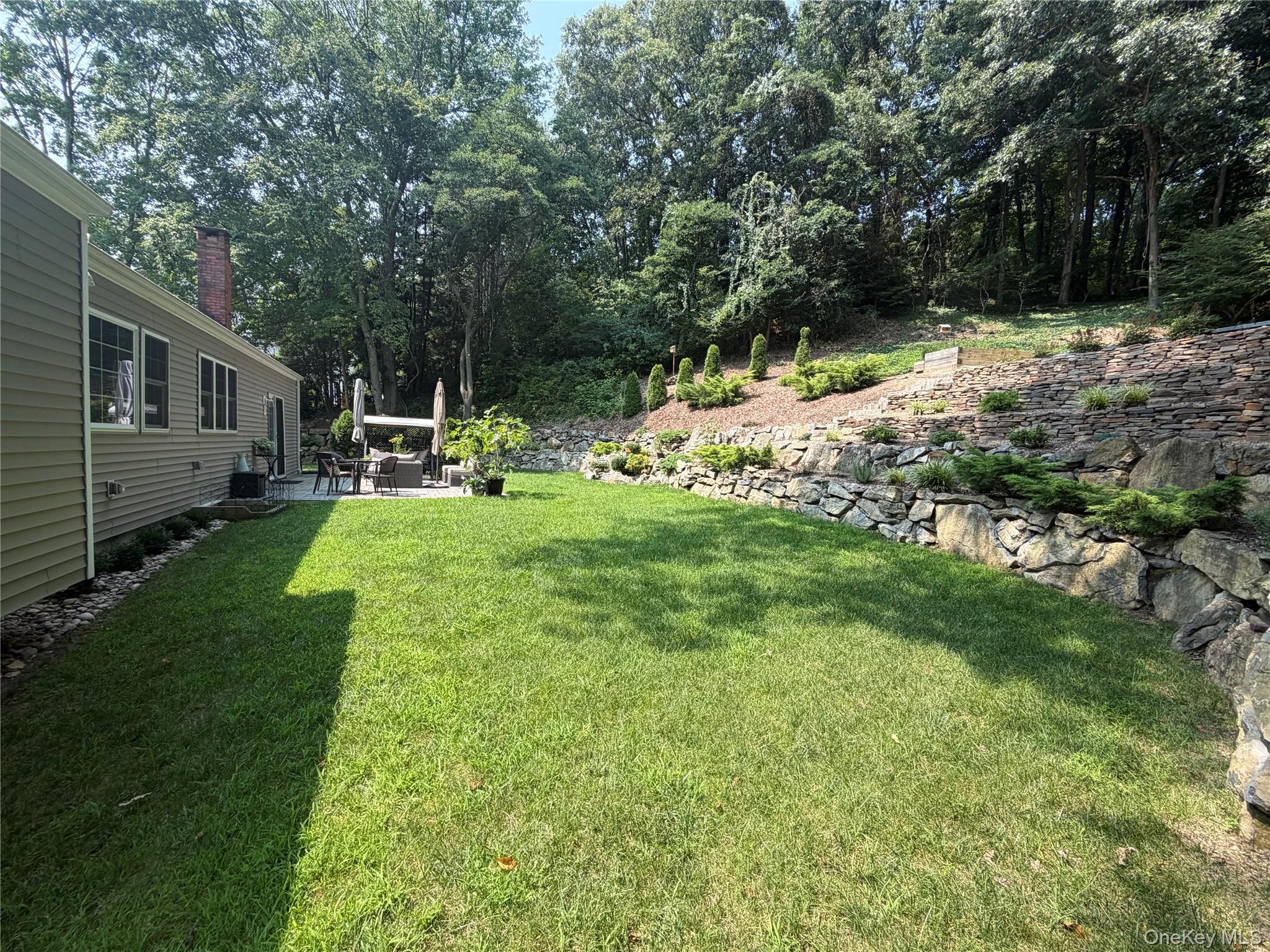 457 Wolf Hill Property Photo 25