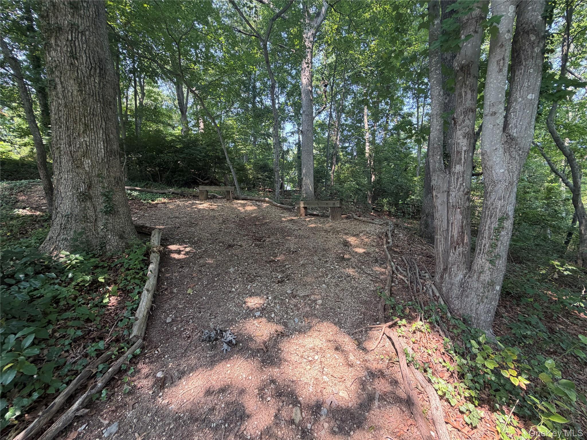 457 Wolf Hill Property Photo 28