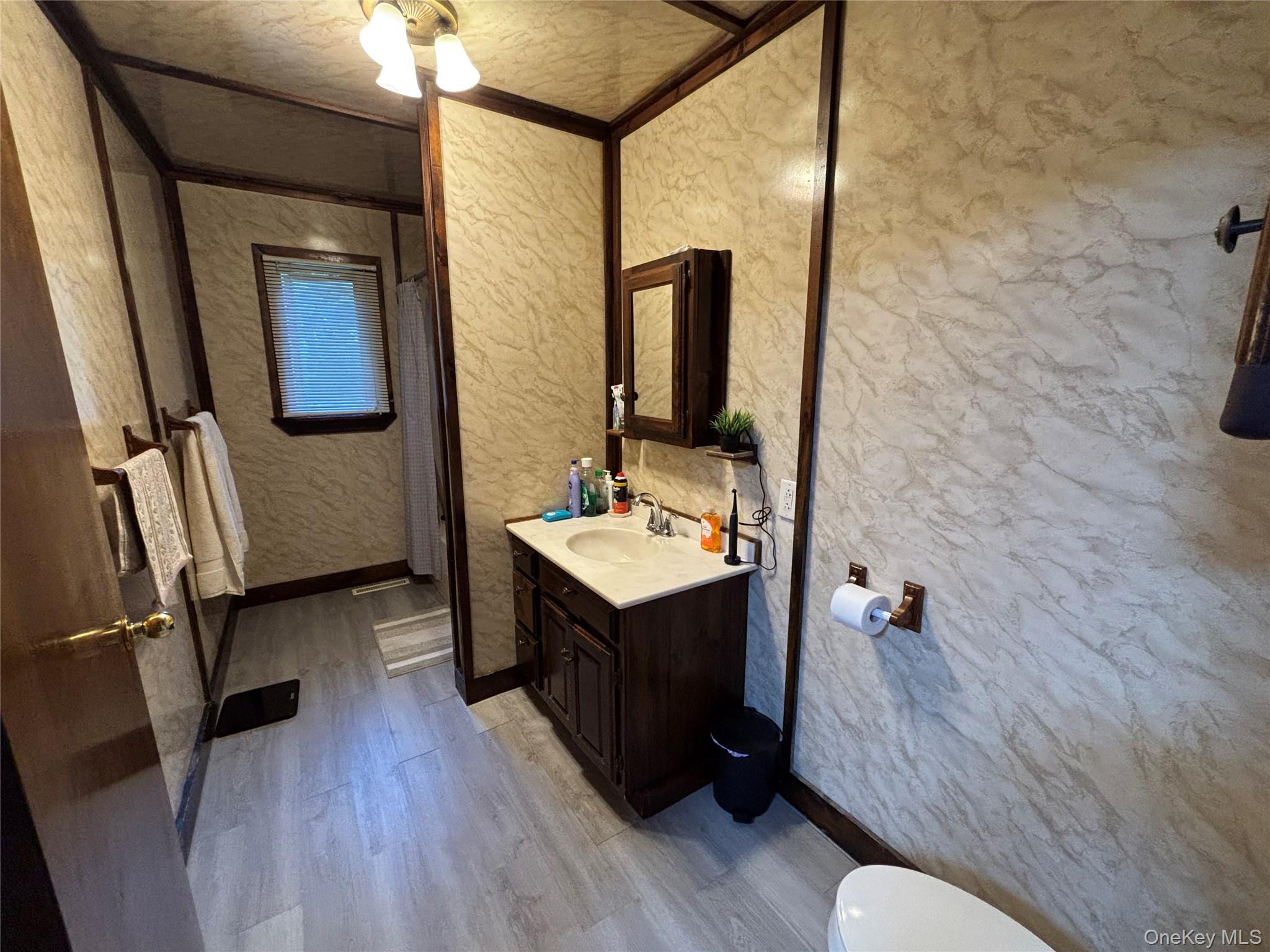 110 Foss Lane Property Photo 15