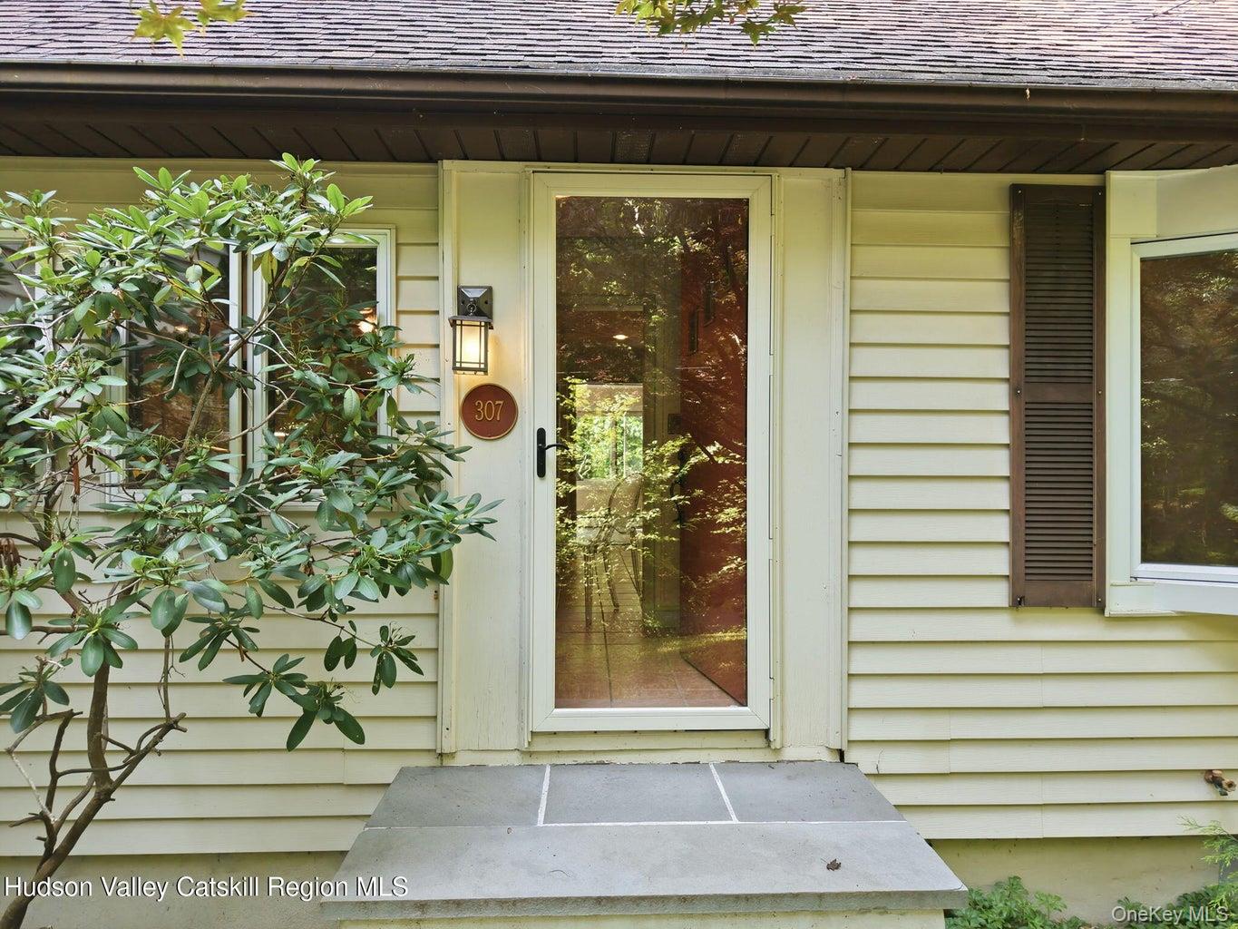 307 Old Kingston Road Property Photo 3