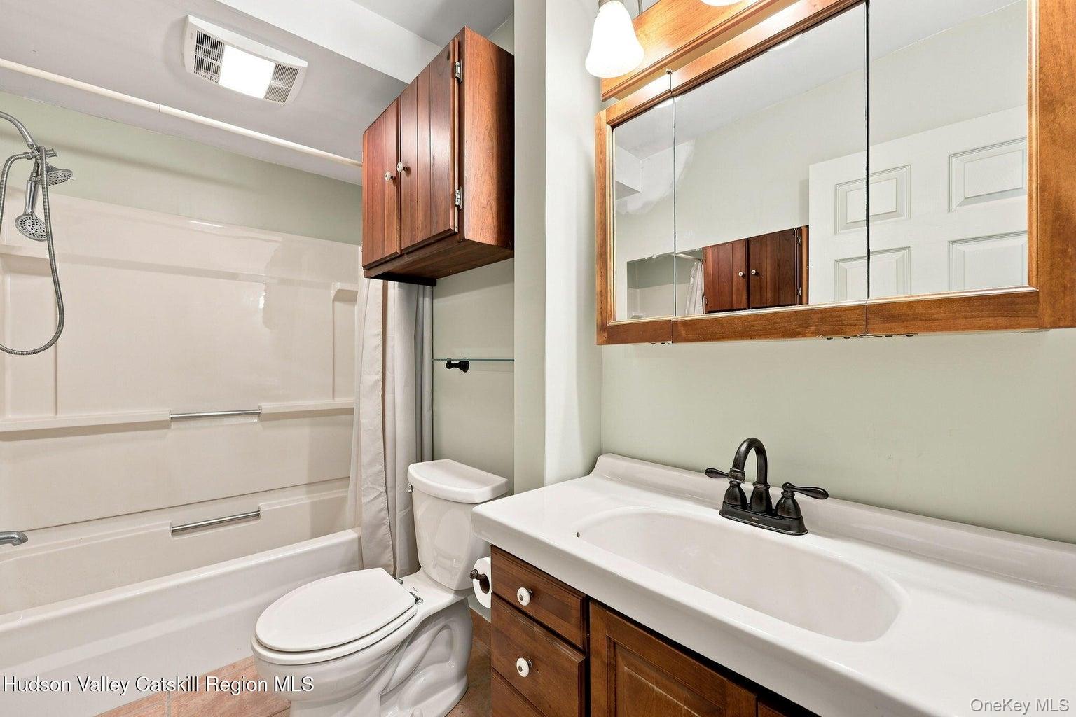 307 Old Kingston Road Property Photo 10