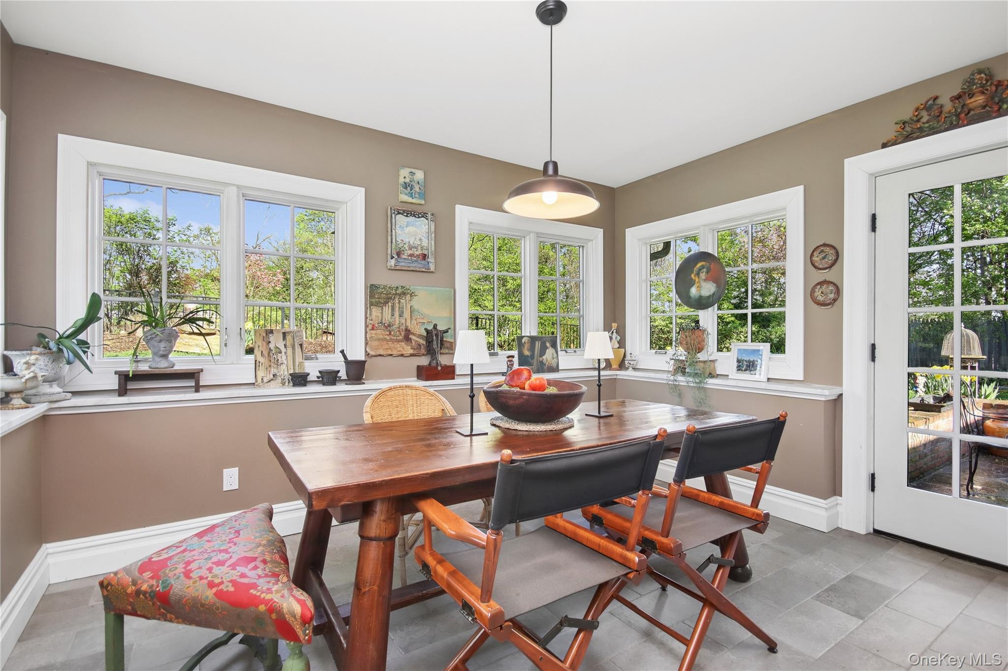 8 N Wodenethe Drive Property Photo 17
