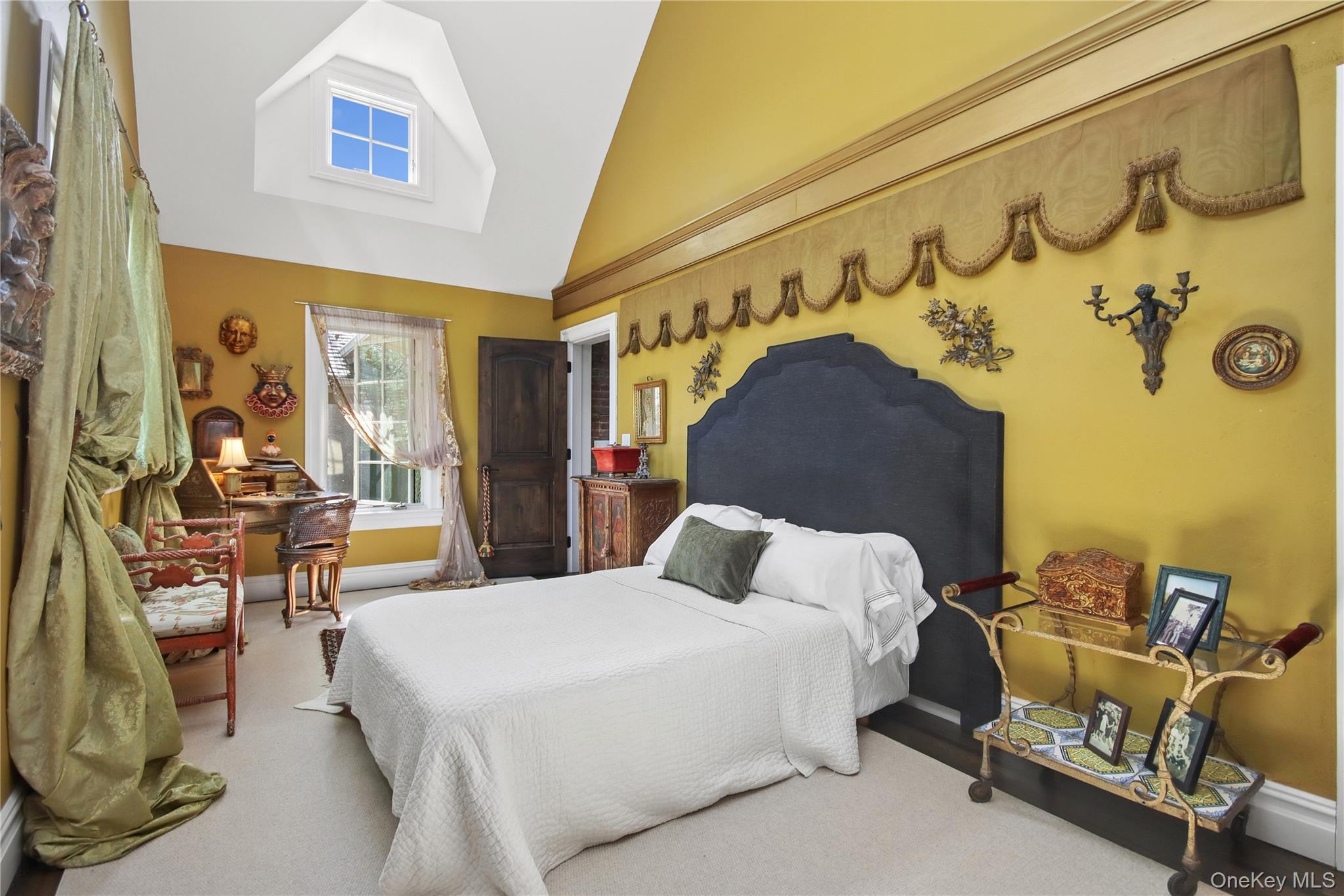 8 N Wodenethe Drive Property Photo 19