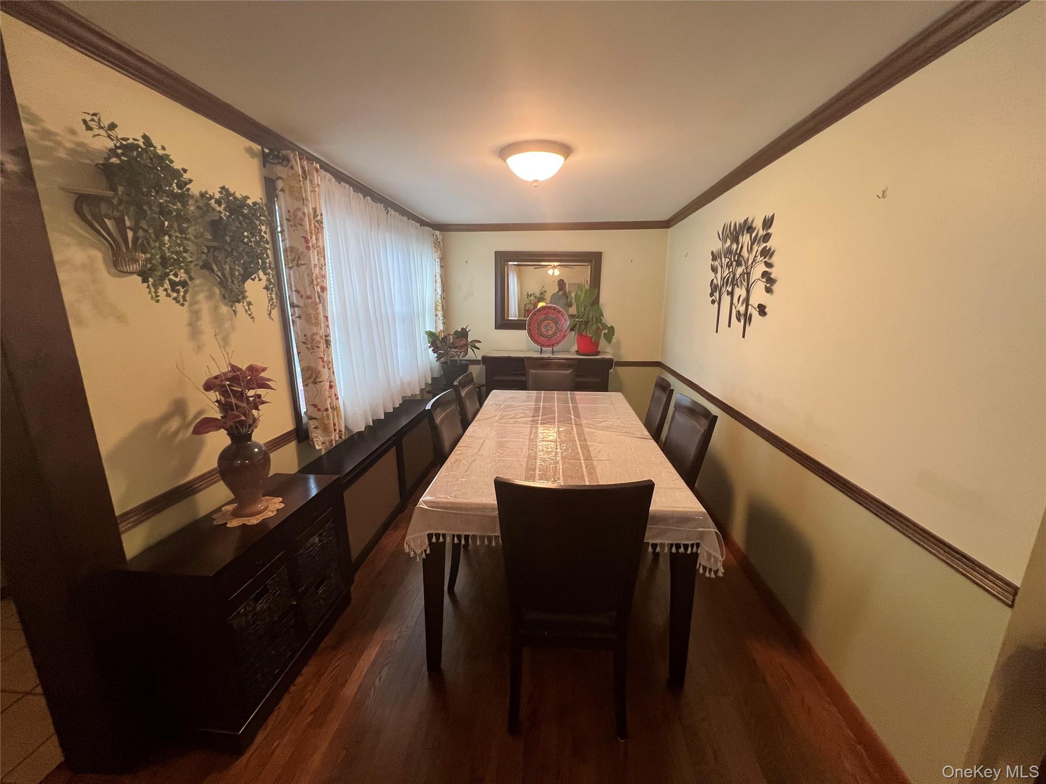 1014 Bonaparte Place Property Photo 4
