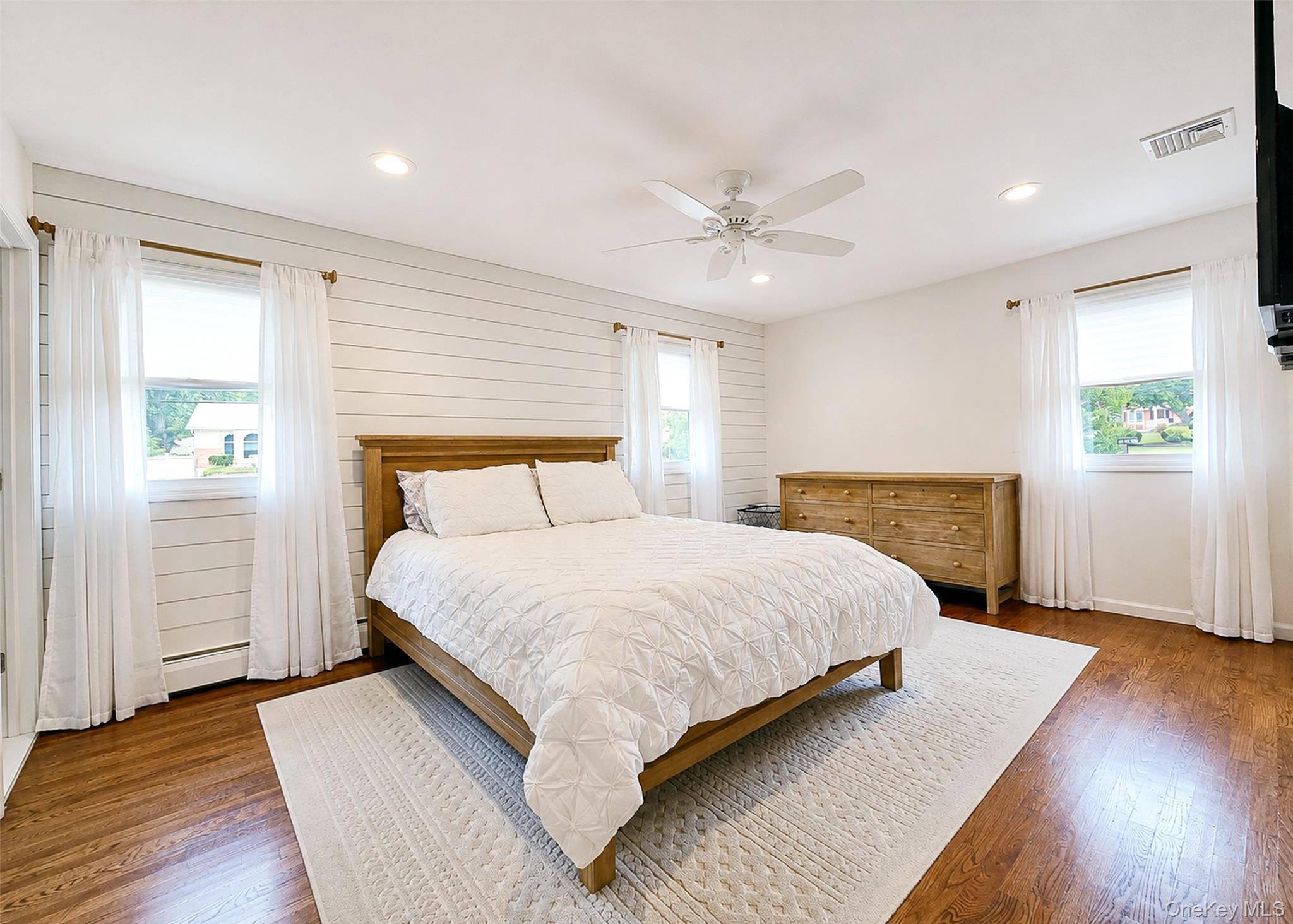 108 Walnut Street Property Photo 14