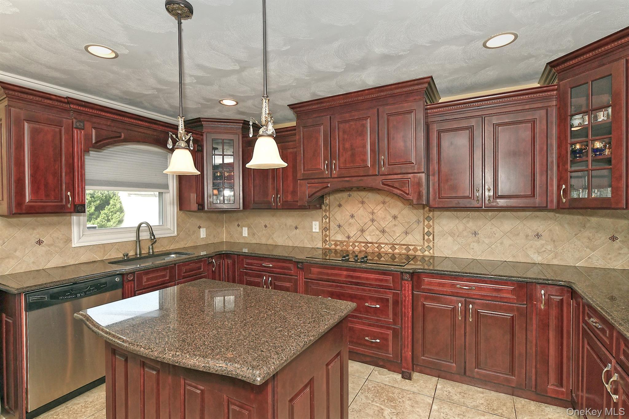 22 Apple Blossom Lane Property Photo 9