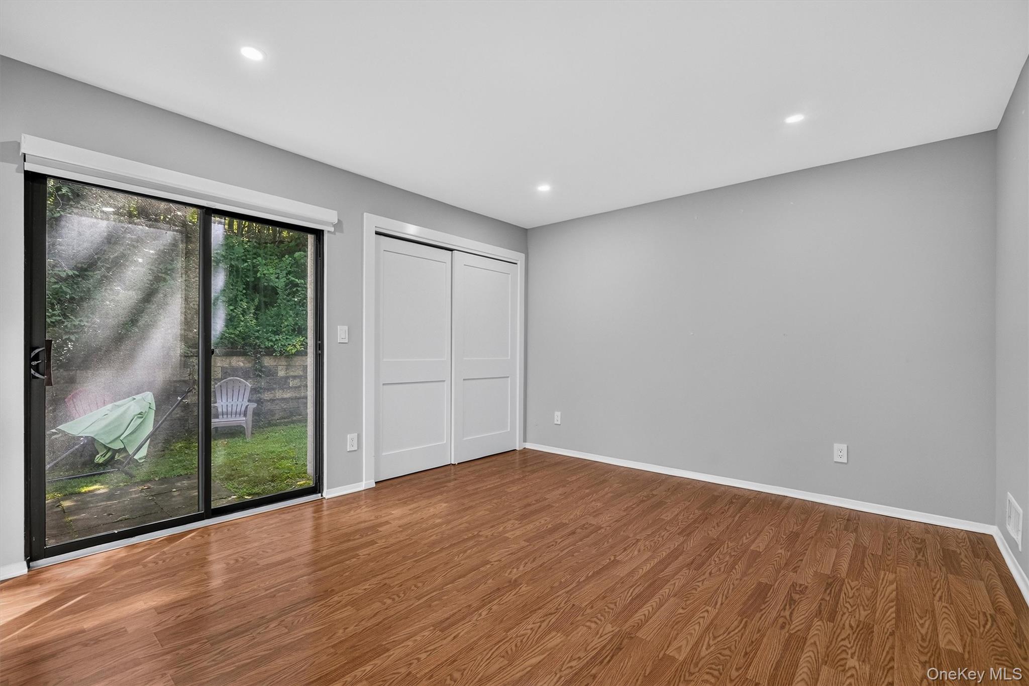 109 Woods End Road Property Photo 24