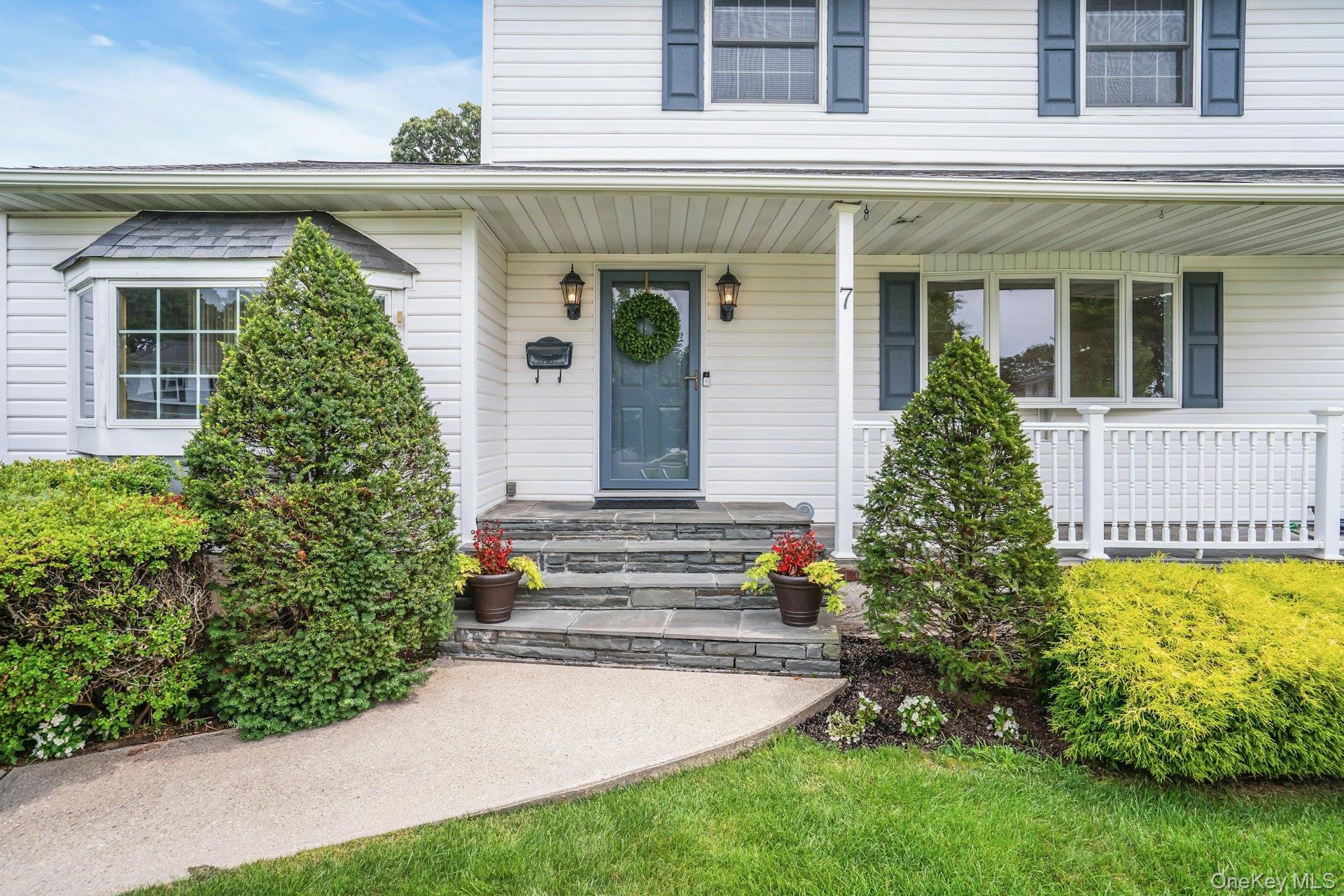 7 Tomkins Court Property Photo 6