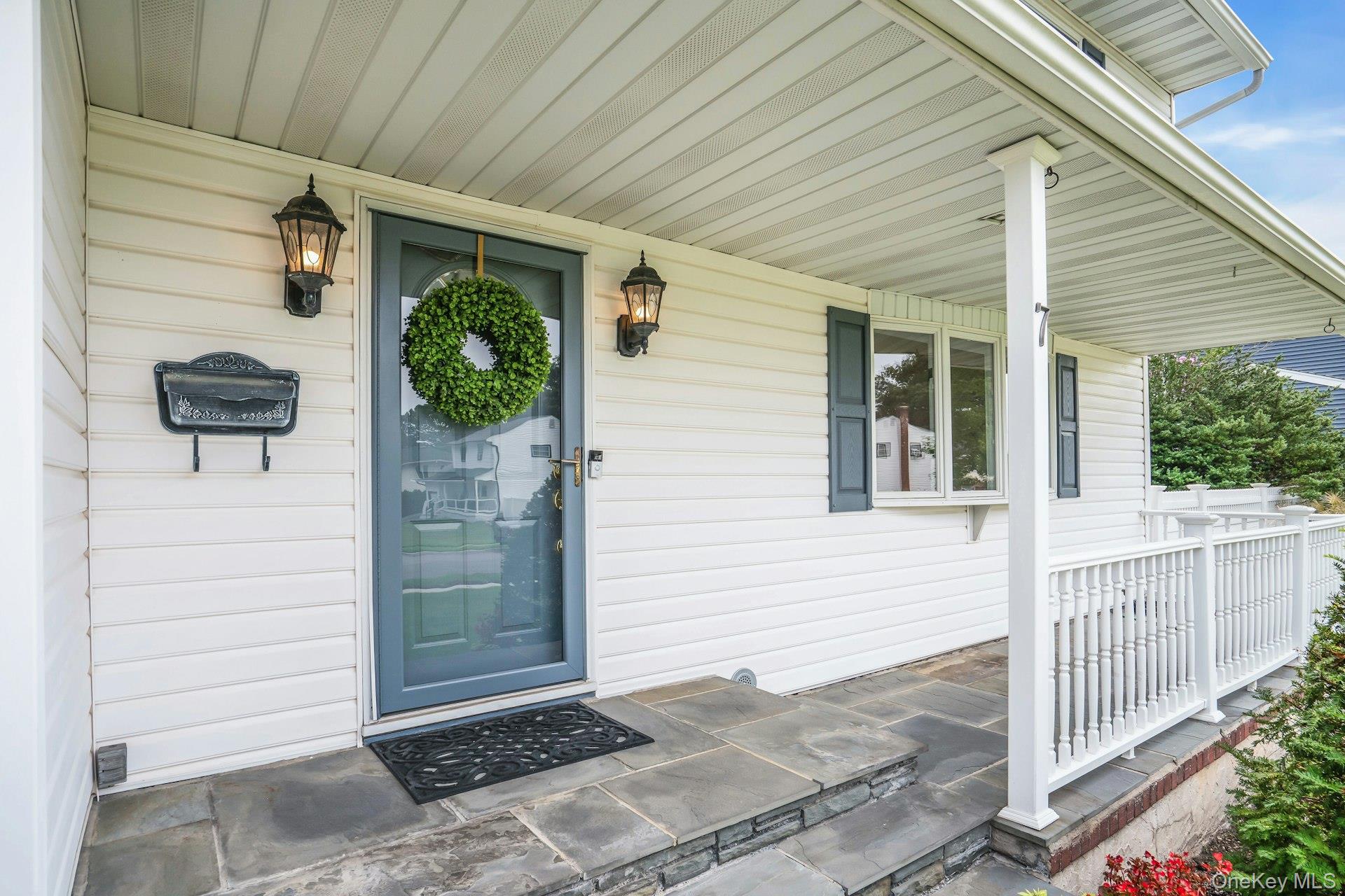 7 Tomkins Court Property Photo 8