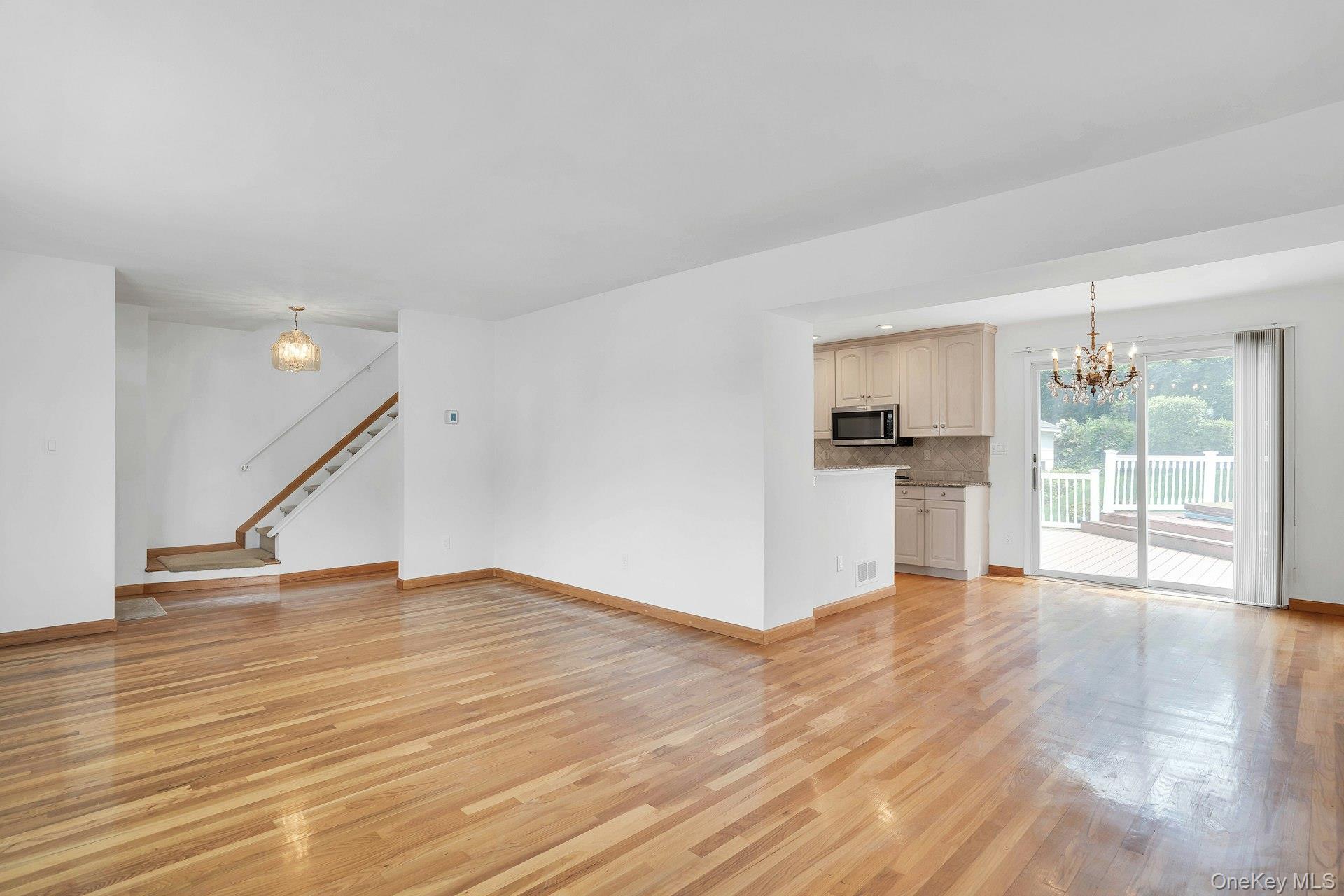 7 Tomkins Court Property Photo 14