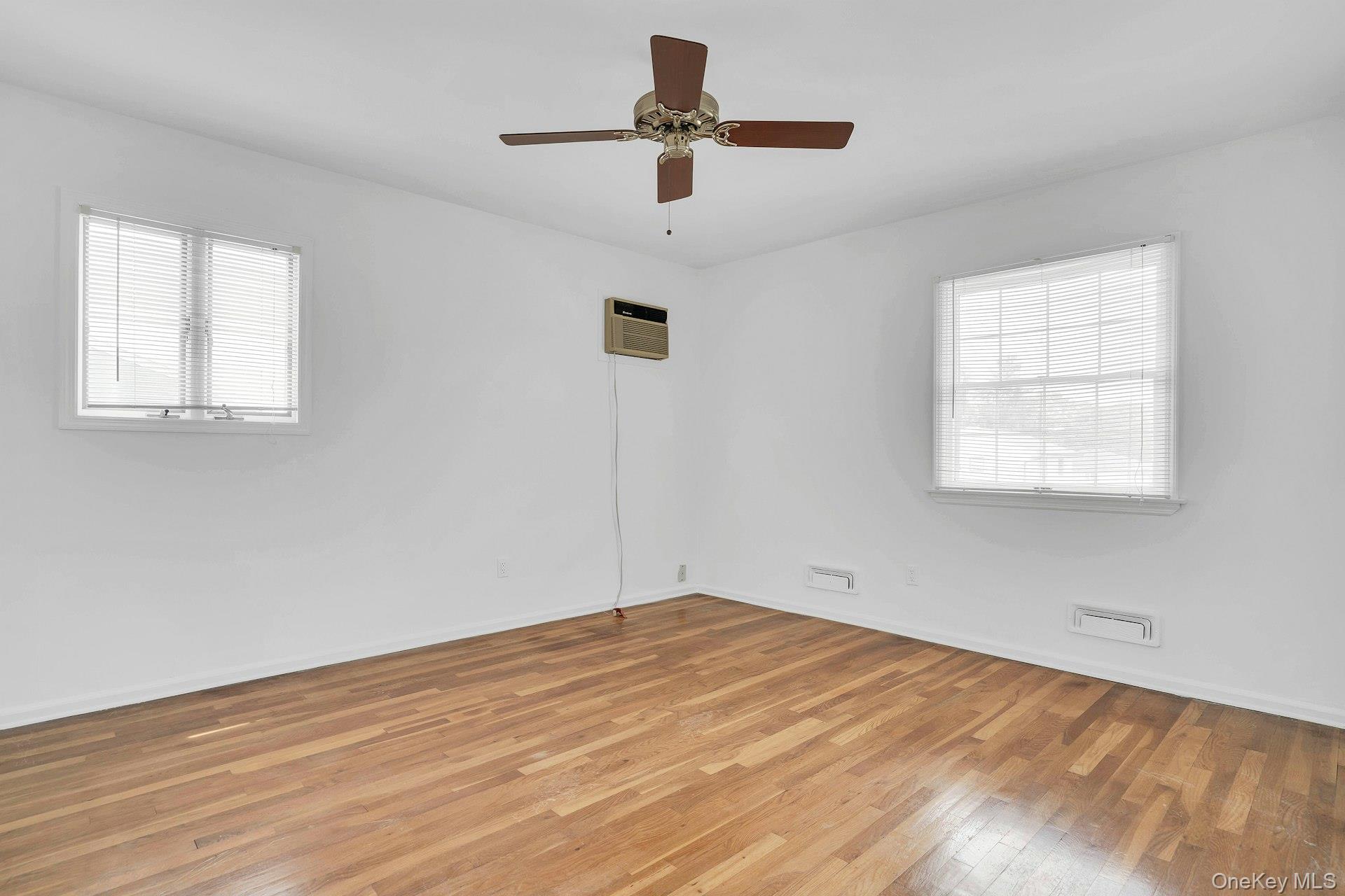 7 Tomkins Court Property Photo 31
