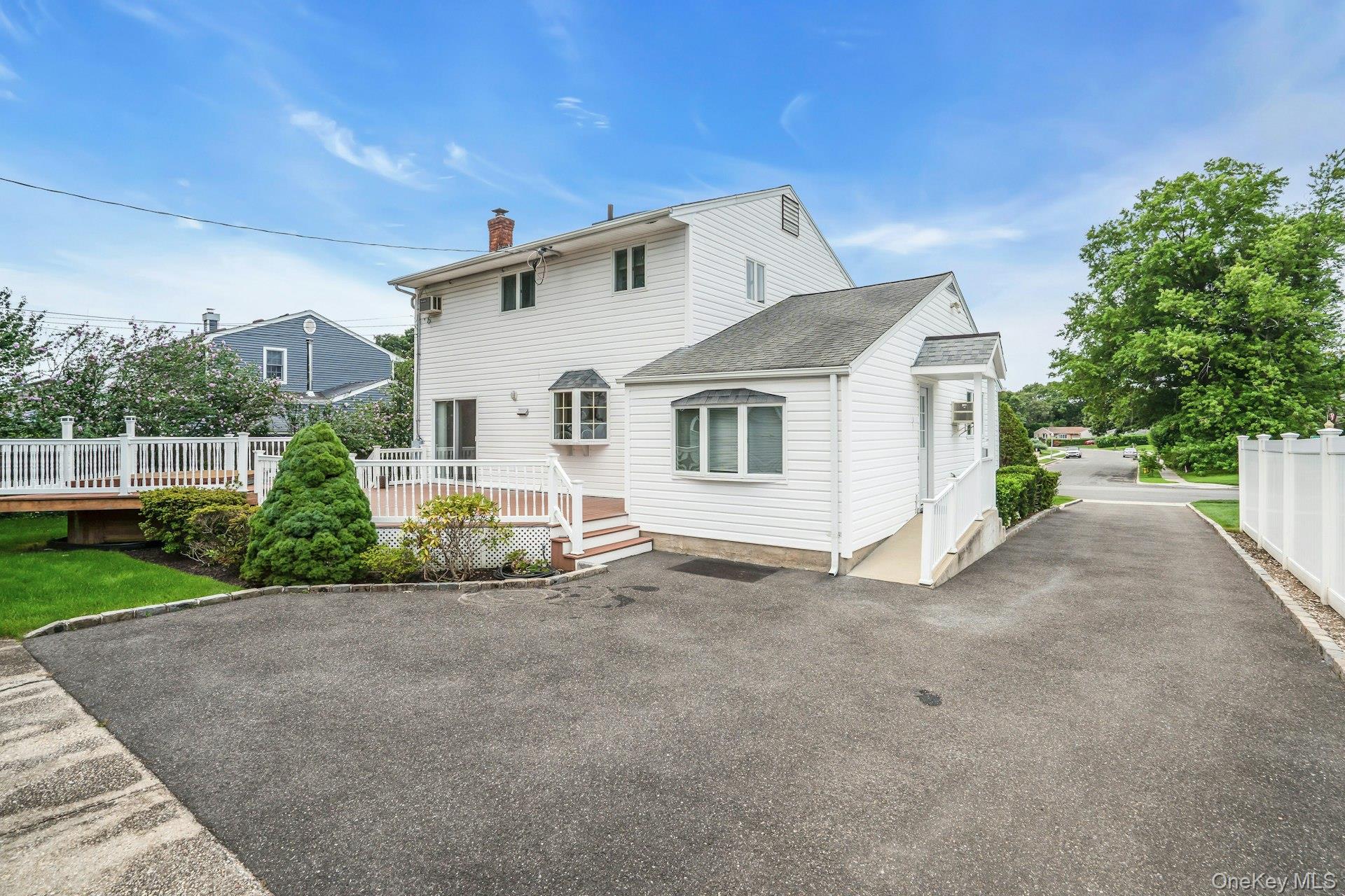 7 Tomkins Court Property Photo 46