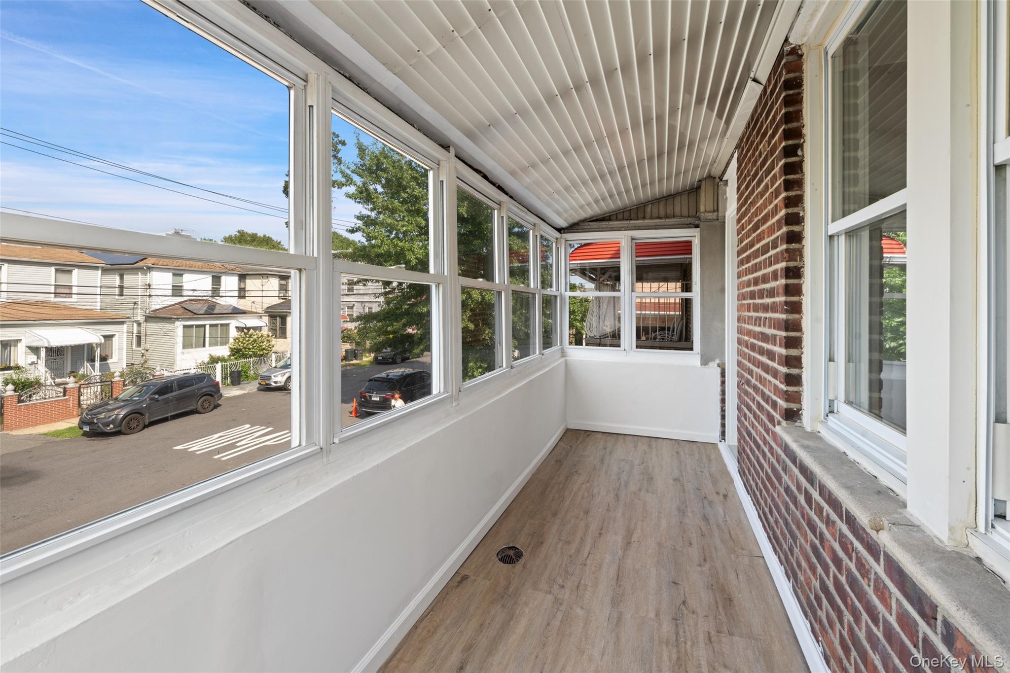 3946 Amundson Avenue Property Photo 27