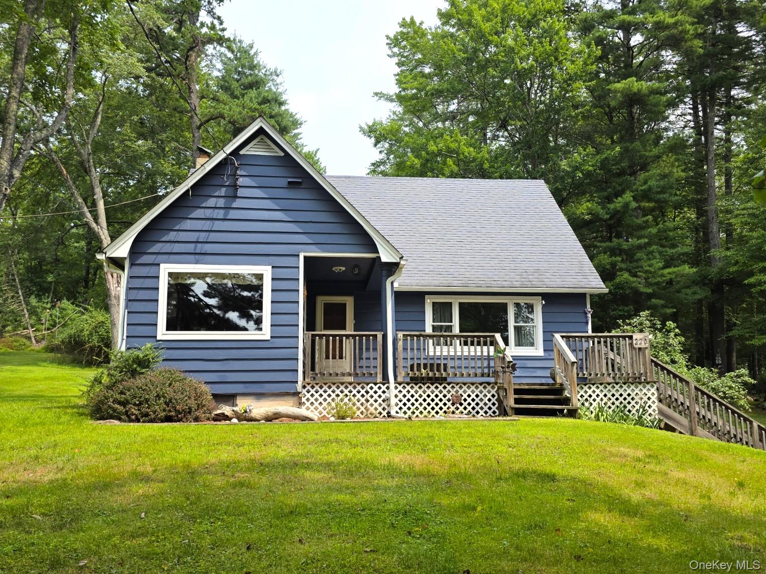 220 Mail Road Property Photo 1