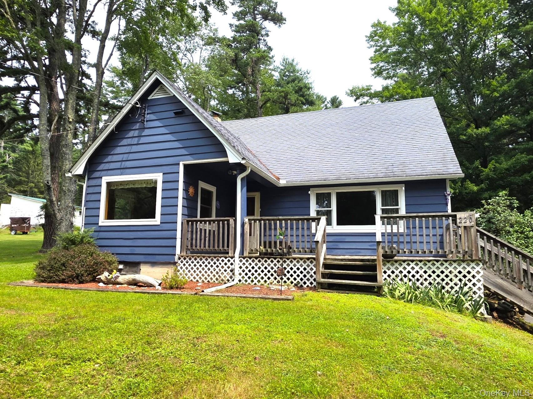 220 Mail Road Property Photo 3