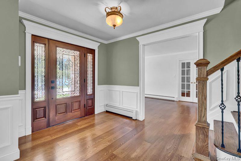 240 Woodhull Avenue Property Photo 5
