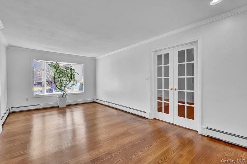240 Woodhull Avenue Property Photo 13