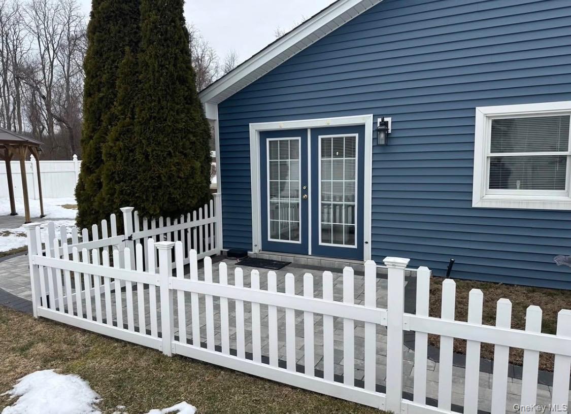 240 Woodhull Avenue Property Photo 31