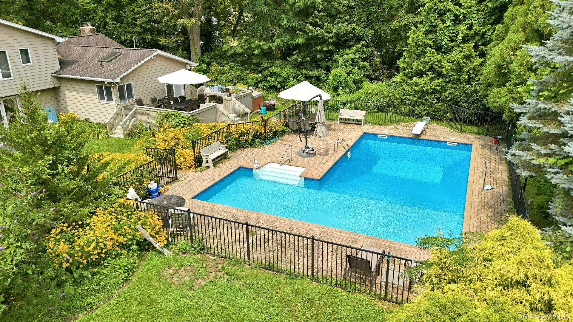 11 Soundview Drive Property Photo 29