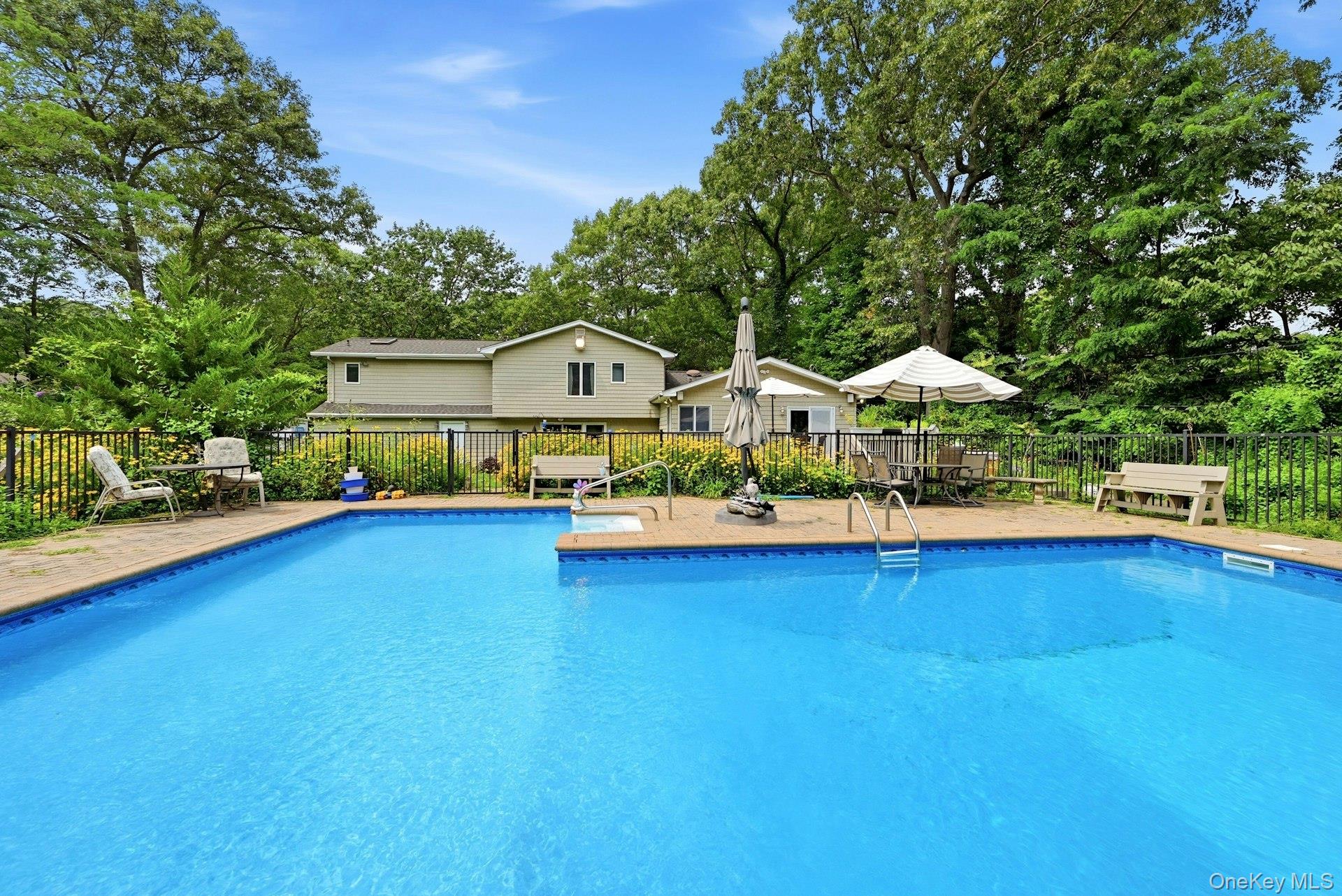 11 Soundview Drive Property Photo 32