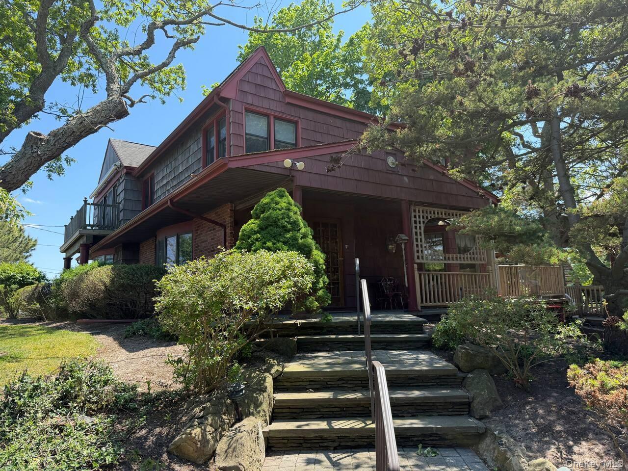 479 Asharoken Avenue Property Photo 1