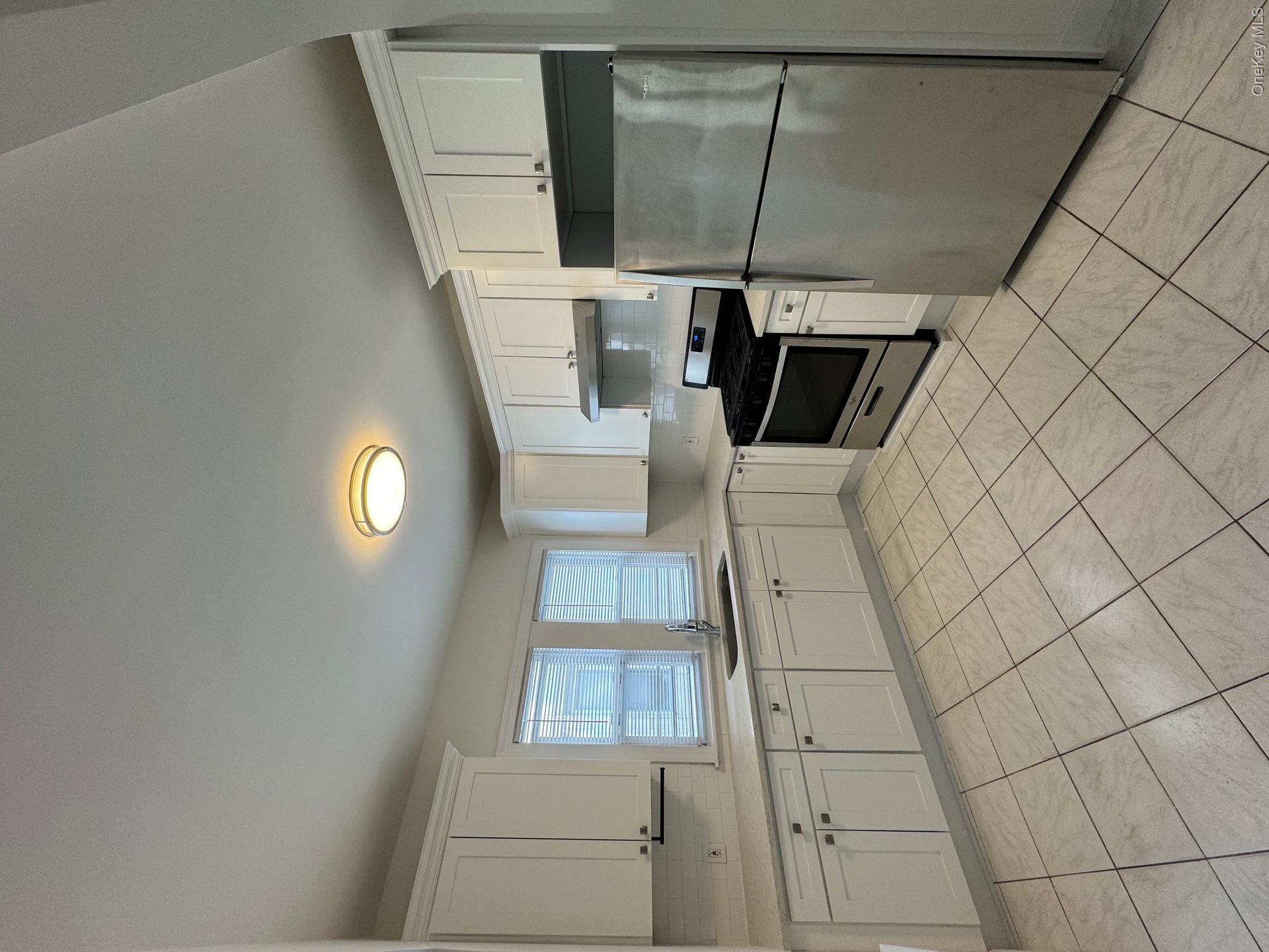 1845 Tomlinson Avenue Property Photo 7