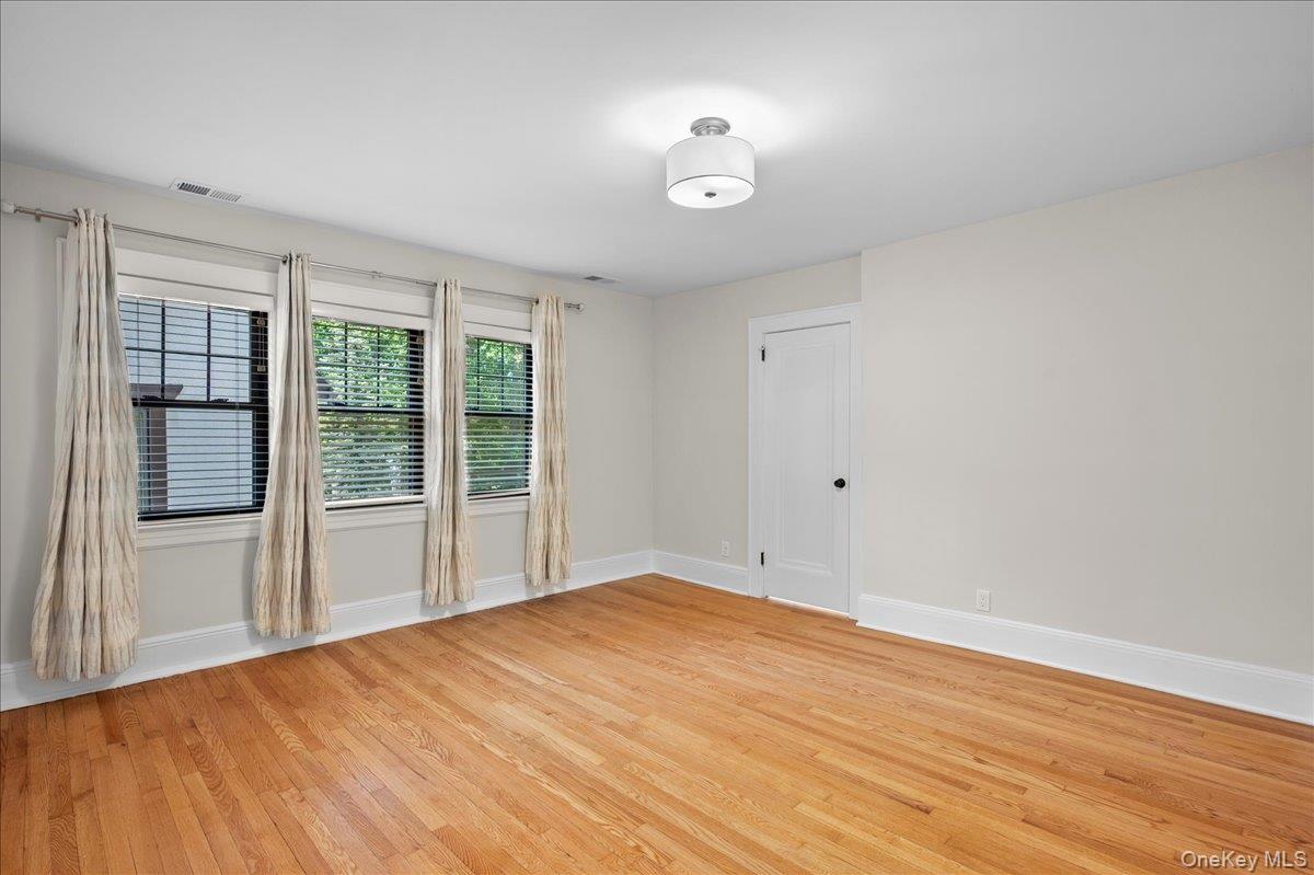 3 Walworth Terrace Property Photo 27
