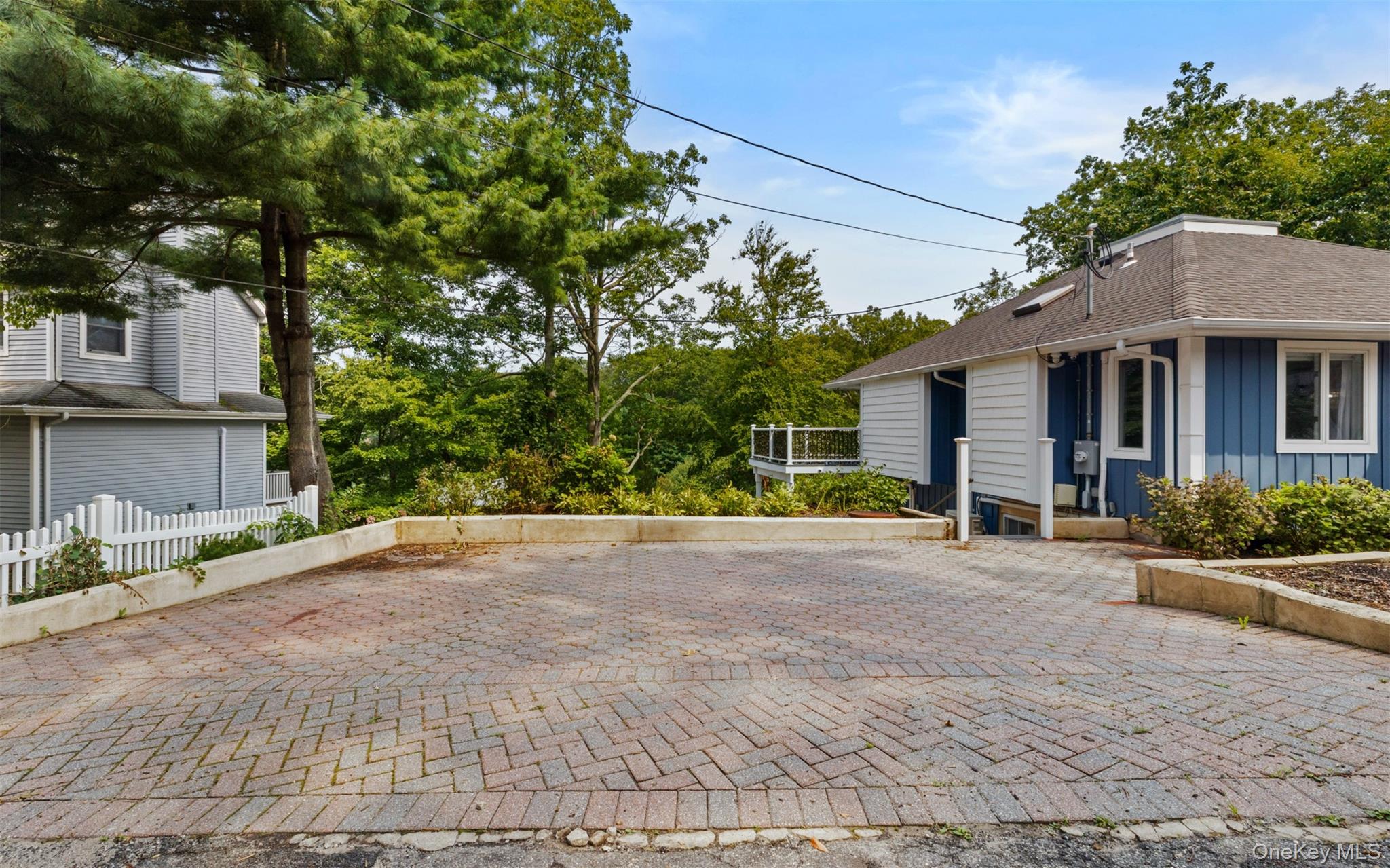 39 Potter Lane Property Photo 4