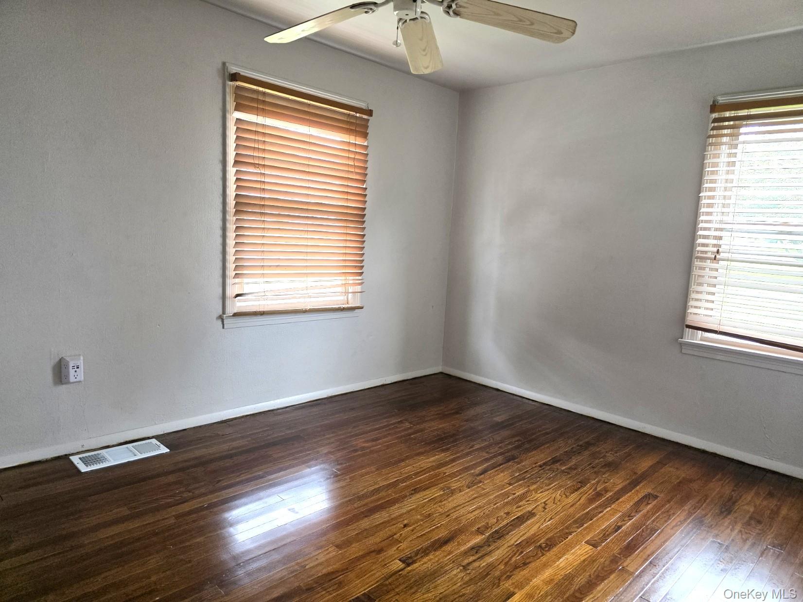 195 Commonwealth Avenue Property Photo 5