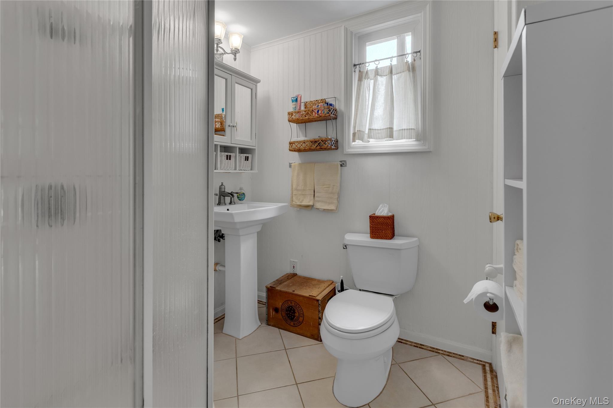 10 Mineola Court Property Photo 9