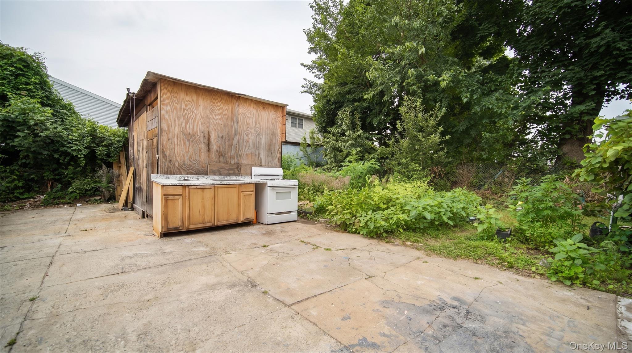 116 S 11th Avenue Property Photo 7